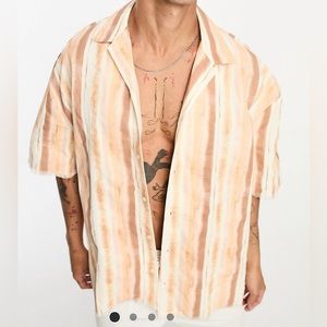 NWOT Reclaimed Vintage Size M Short Sleeve Waffle Collared Shirt